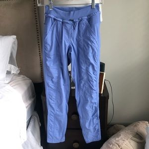 Lavender Pants from Lululemon 💜🍋